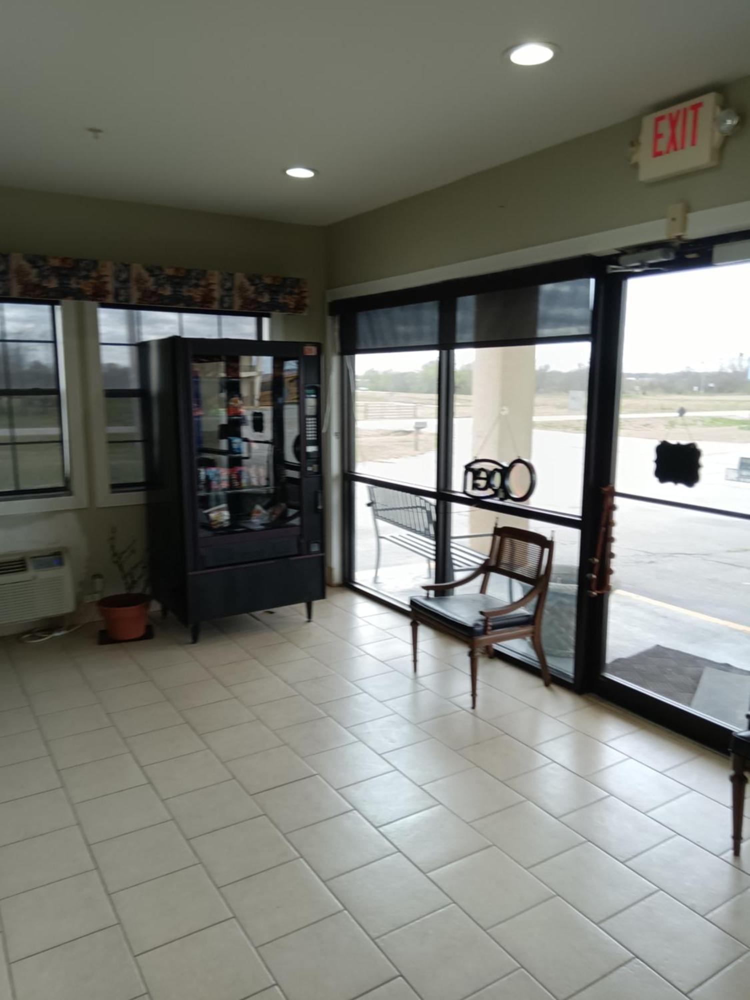 Hiway Inn Express Coalgate Exterior foto